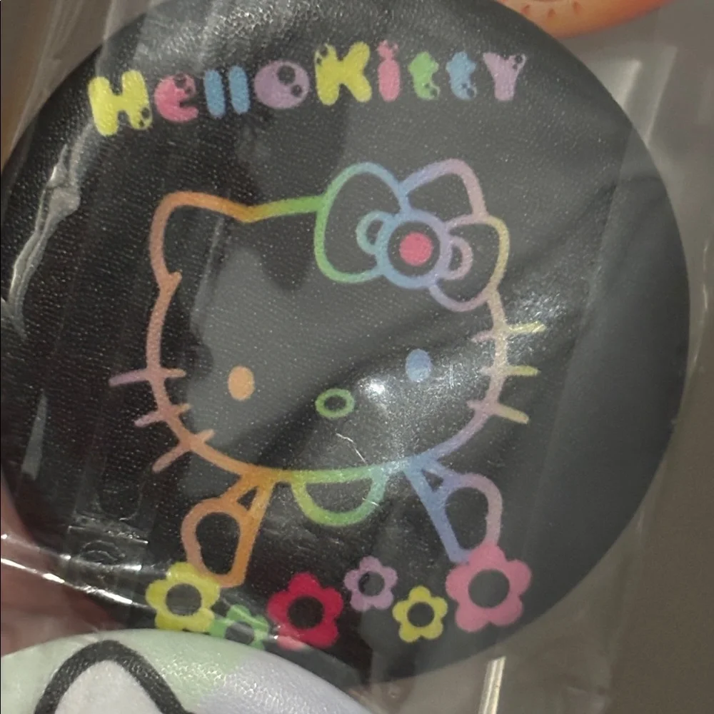 NIB Set of 3 Hello Kitty Pin Buttons